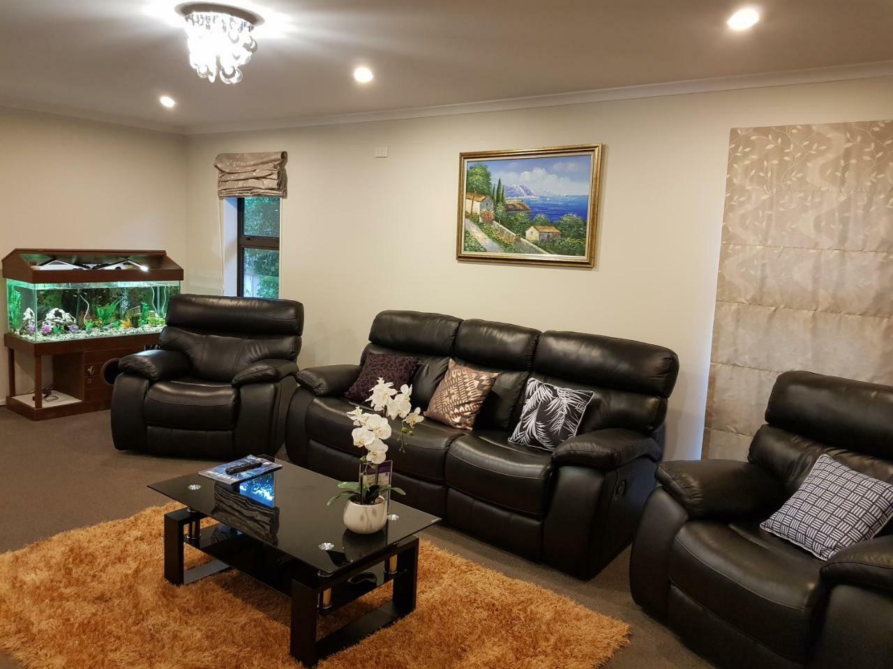 オークランドNorthwest Cozy Houseアパートメント エクステリア 写真