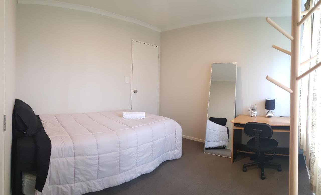オークランドNorthwest Cozy Houseアパートメント エクステリア 写真